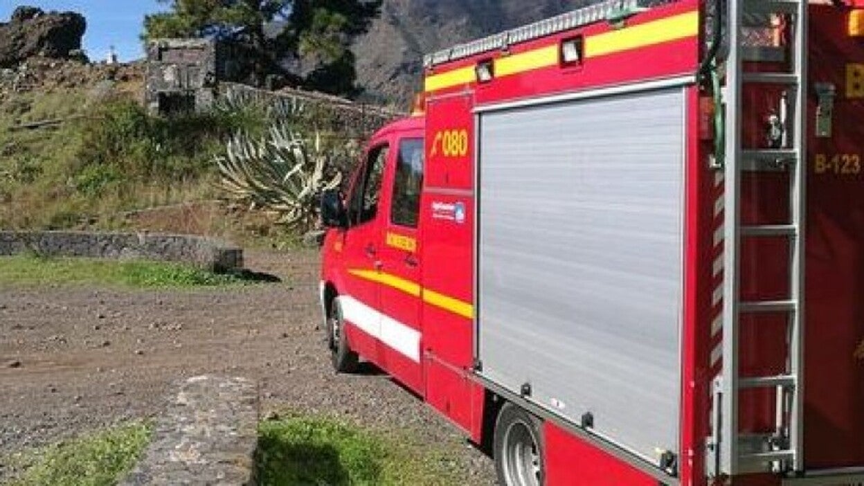 Una senderista herida tras sufrir una caída en La Palma Canarias7