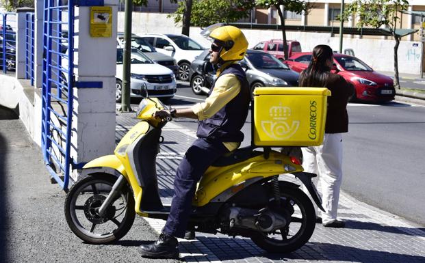 Las trabas desinflan el comercio electrónico en las islas en 2021 mientras crece a nivel mundial