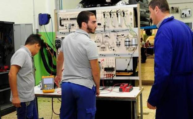 El profesorado de FP podrá integrarse en el cuerpo de secundaria