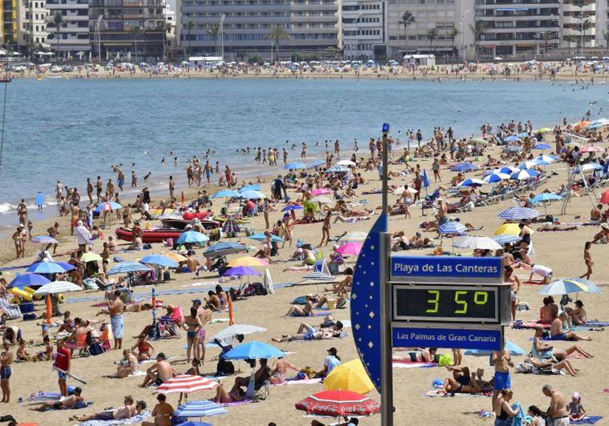 La Segunda Ola De Calor Del Verano Se Ceba Con Gran Canaria Se Superan