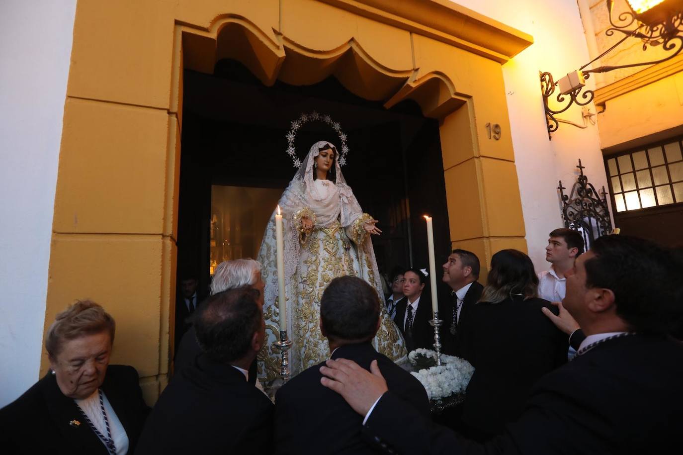 Traslados Y Procesiones De V Speras De La Semana Santa De M Laga