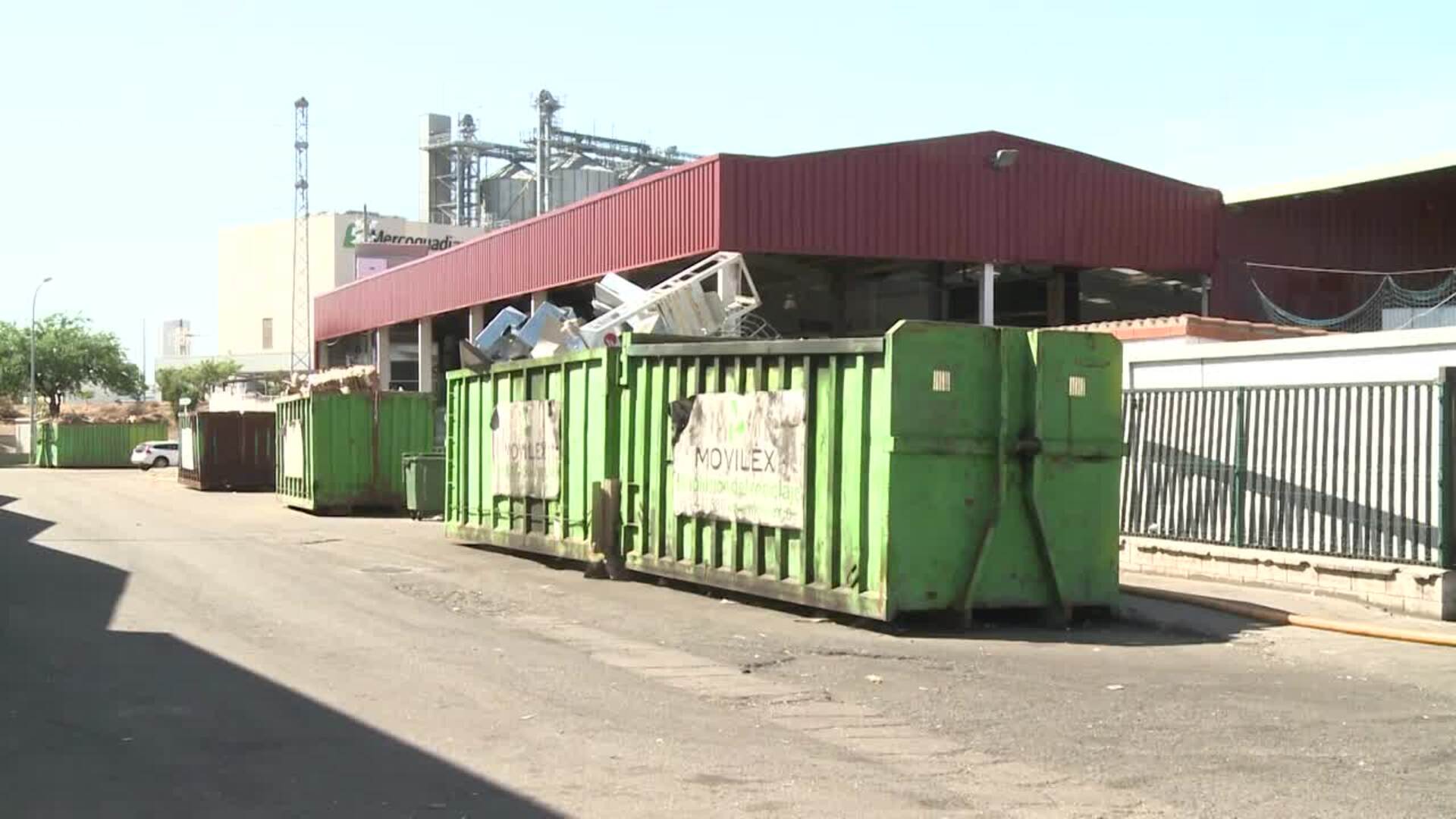 Da Os Materiales En Un Incendio En Una Nave De Reciclaje En Lobon