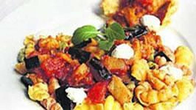 Conchiglie Alla Norma E Crocanti Di Parmegiano El Comercio