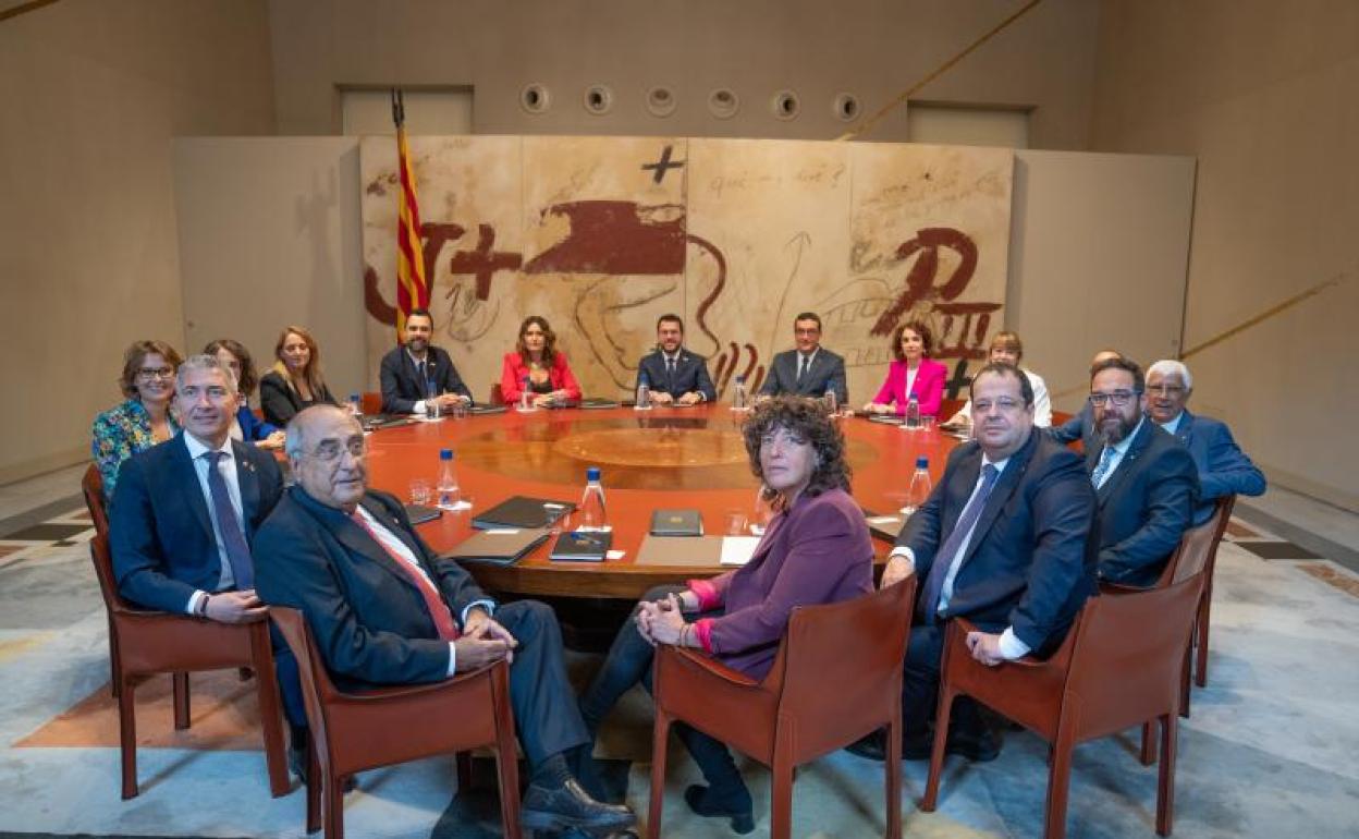 Aragonès prioriza pactar con Junts pero no cierra la puerta al PSC El