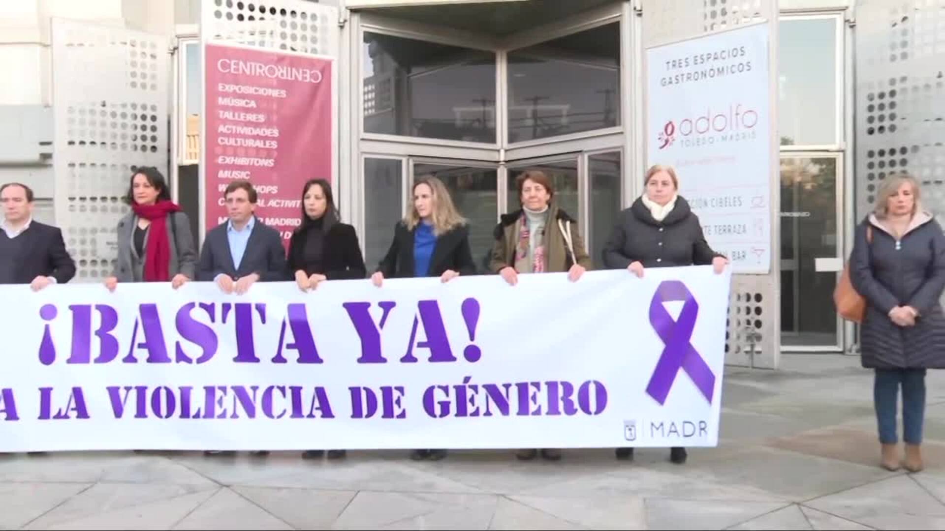 Minuto de silencio en el Ayuntamiento de Madrid por el último caso de