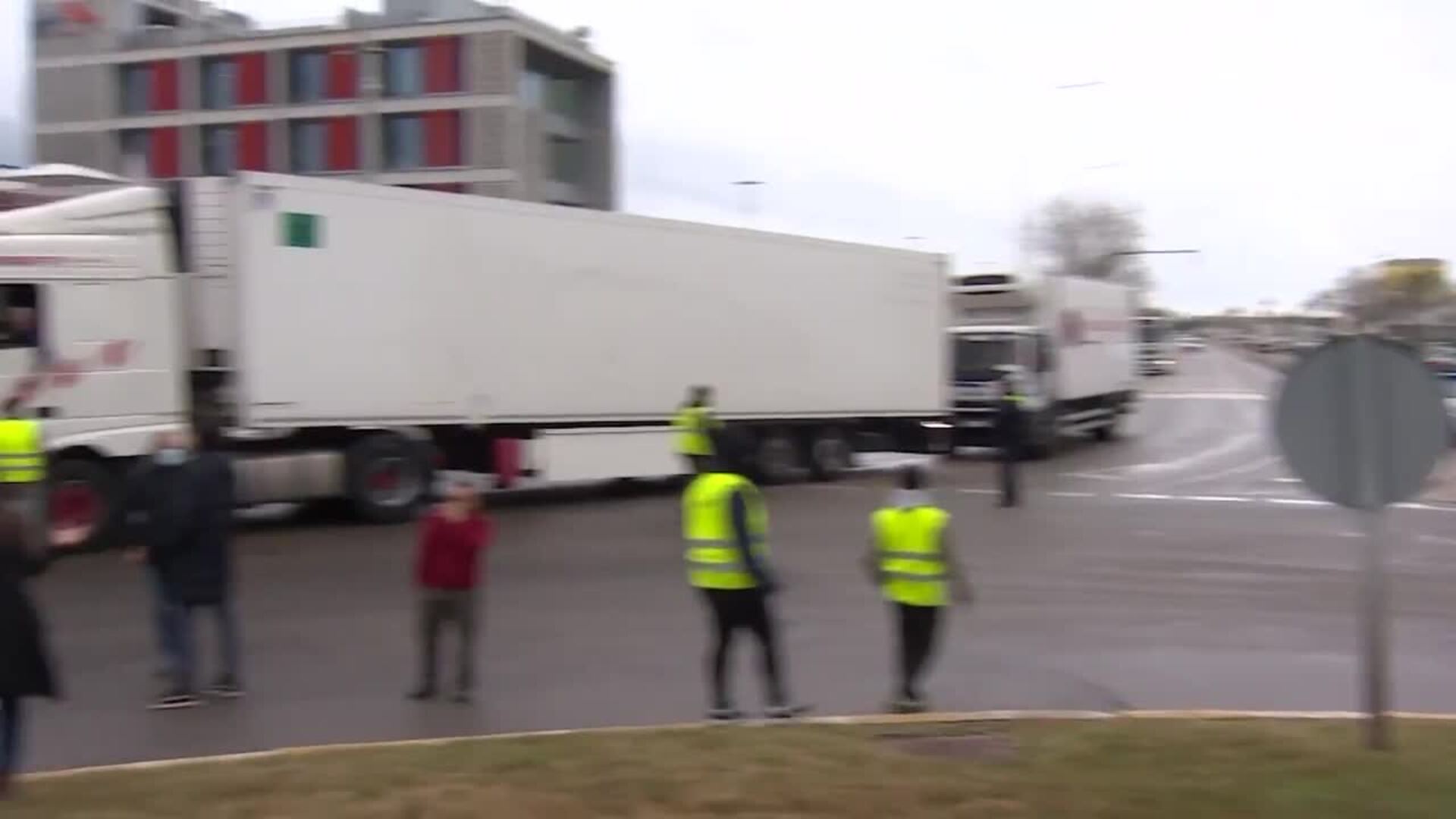 La Plataforma En Defensa Del Sector Del Transporte Valora Las Primeras