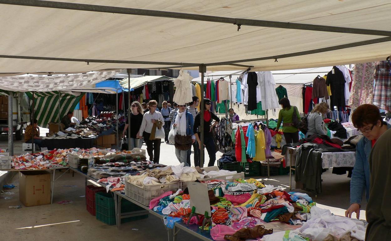 El Mercadillo Semanal Vuelve Ma Ana Jueves De Febrero Hoy Es