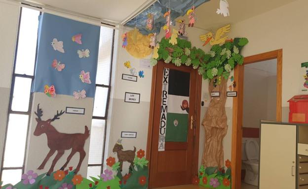 El Centro de Profesores y Recursos (CPR) de Castuera se suma a la Semana de Extremadura en la Escuela