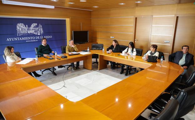 El Ejido comienza a elaborar su primer Reglamento de Participación Ciudadana