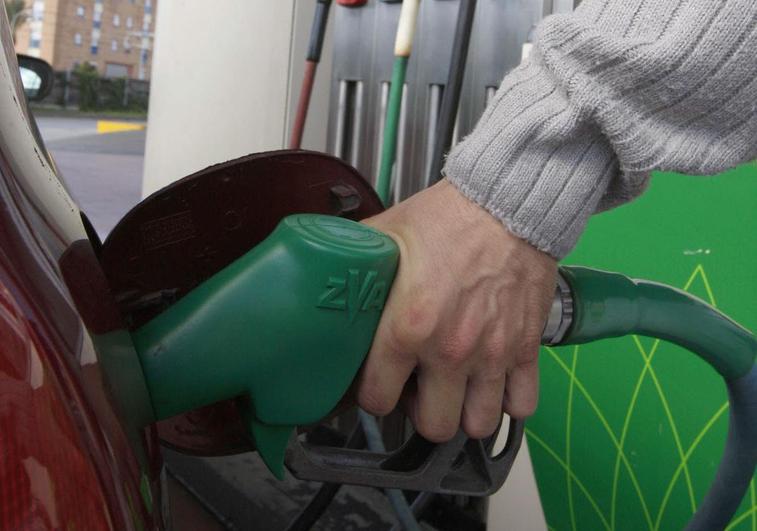 La Policía Judicial detecta falta de control en las tarjetas de carburantes del Ayuntamiento de Garrucha