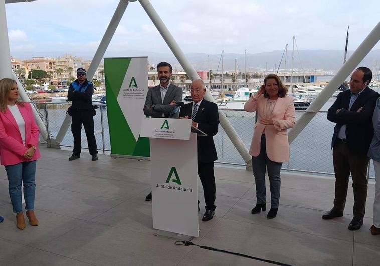 Amat exige garantías de que el Gobierno hará la comisaría antes de ceder el solar