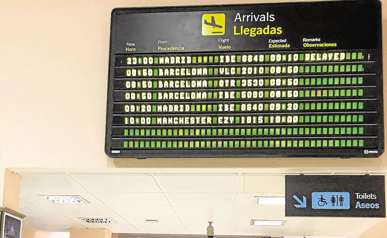 Retrasos En El Aeropuerto De Granada La Niebla Provoca Problemas En