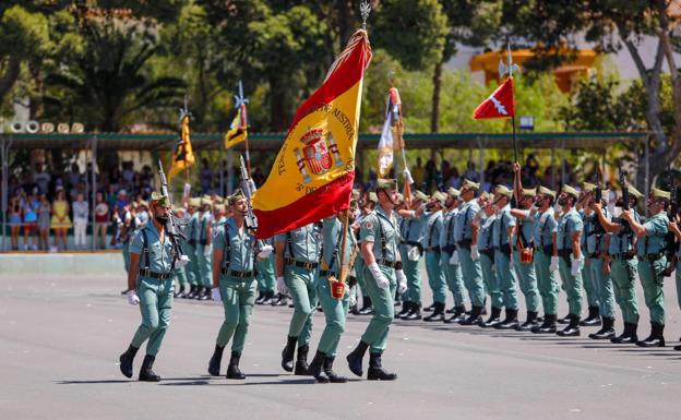 Fuerzas Armadas En Almer A La Legi N Abre Su Base A La Ciudadan A Ideal