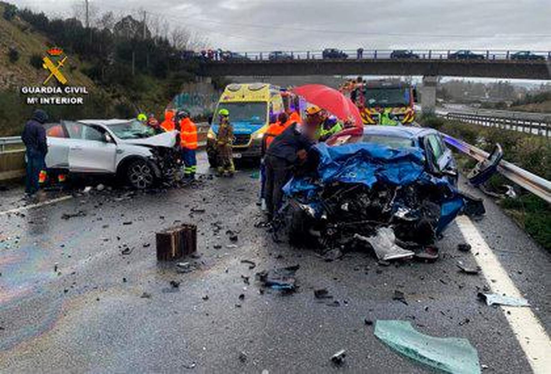 Fallece Un Hombre Tras Colisionar Contra Un Veh Culo Que Salt La