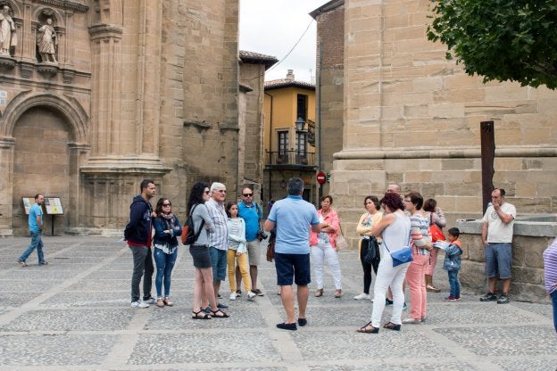 Conocer A Pie Santo Domingo La Rioja