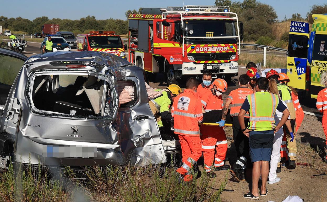 Fallece Una Mujer Y Un Hombre Resulta Herido En Un Accidente En San