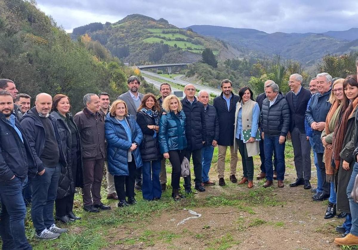 Ofensiva Del Pp Gallego Y Leon S Para Reclamar Al Gobierno Un Plan Para