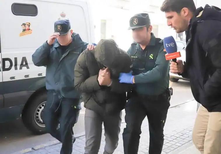 La diócesis aparta de sus funciones al cura detenido en Don Benito por