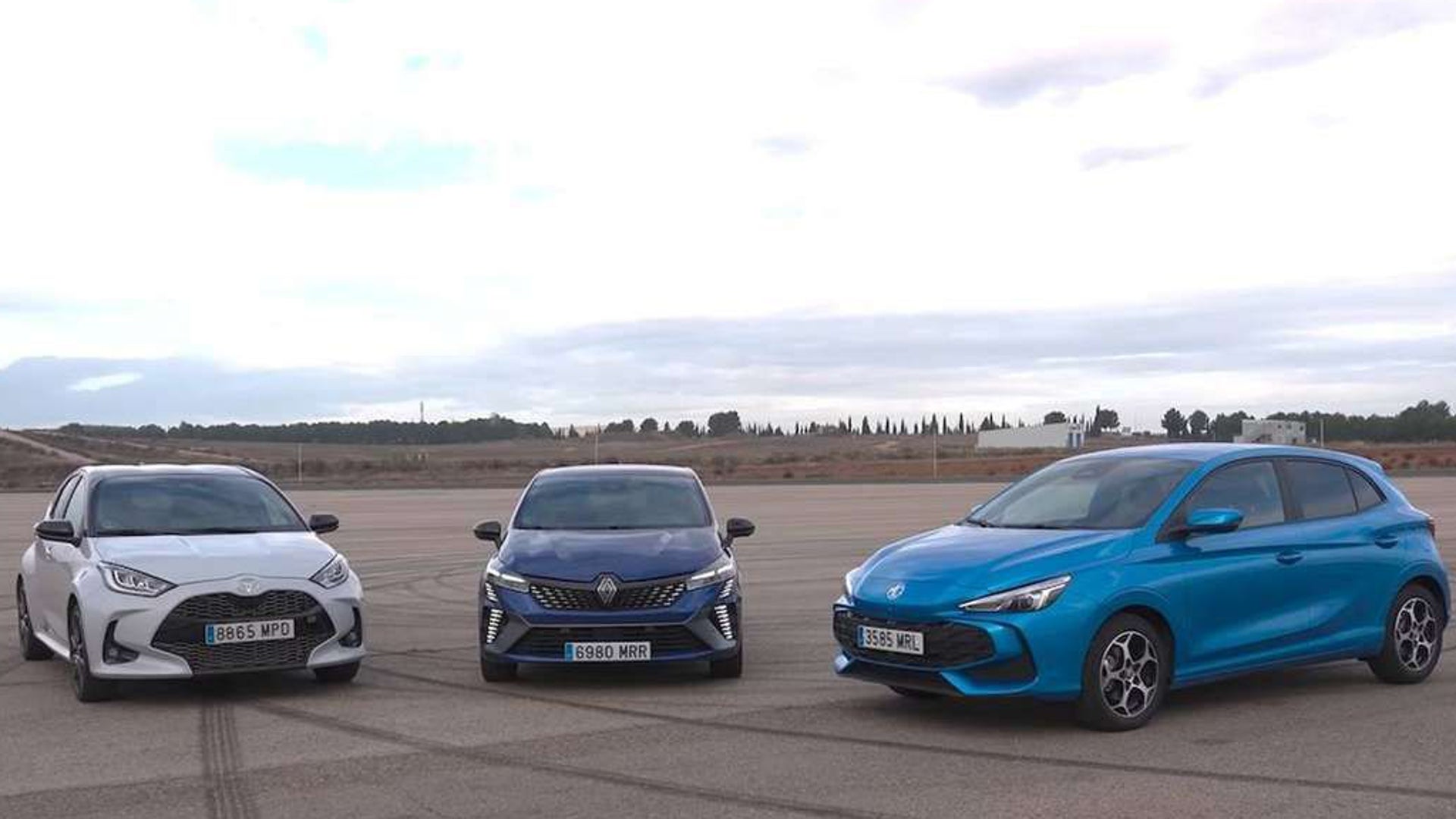 Mg Hybrid Cv Para Desbancar Al Toyota Yaris Y El Renault Clio