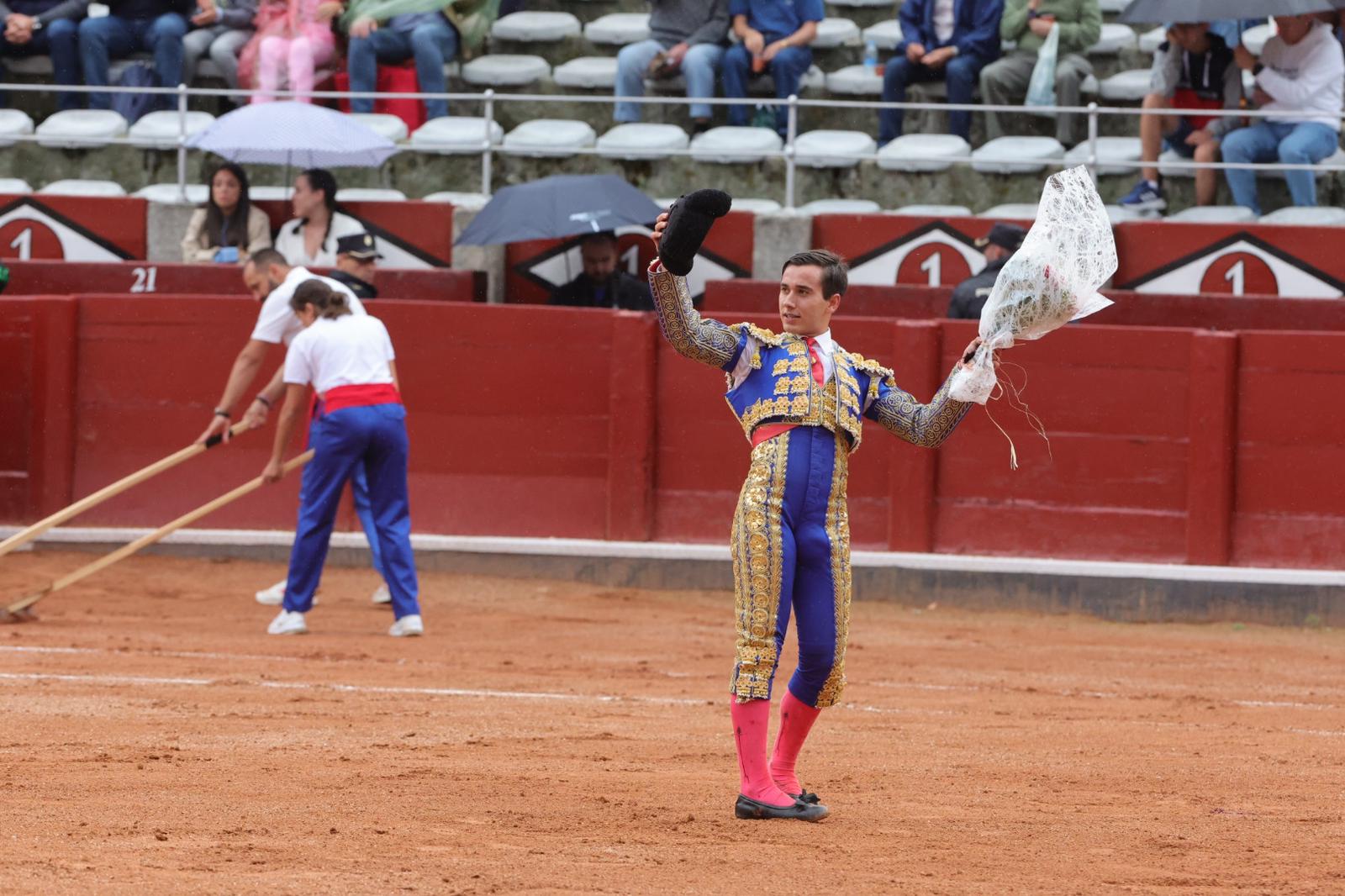 Ismael Mart N Triunfa En La Novillada De Lorenzo Espioja En Salamanca