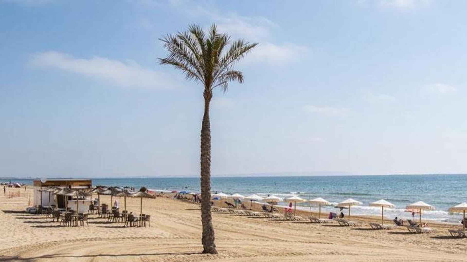 Muere Un Hombre De A Os Ahogado En Una Playa En Guardamar Del Segura