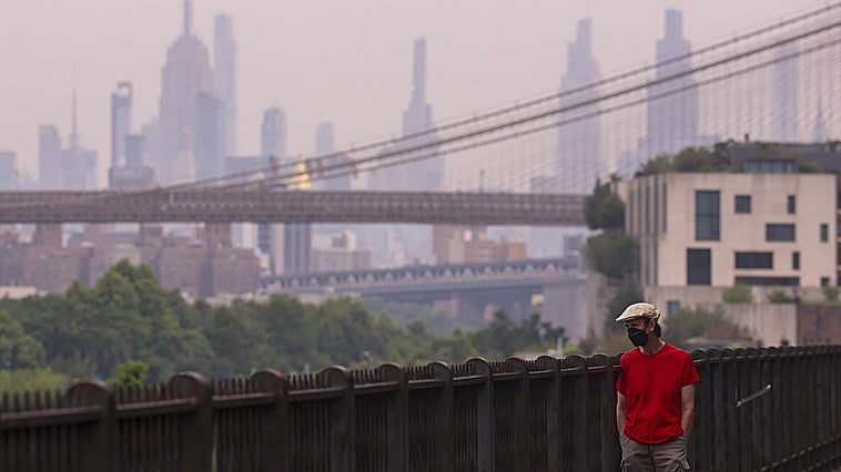 La nube tóxica que enturbia Nueva York días antes de la final