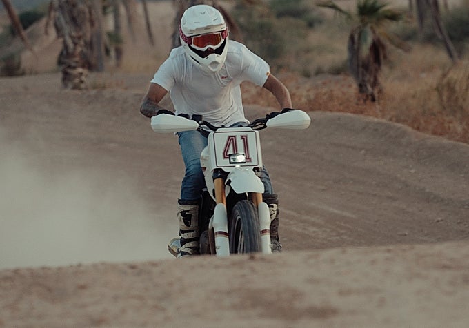 Triumph Scrambler 400 XC 'Miura'