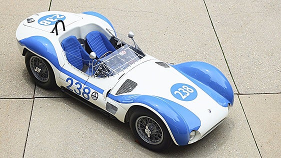 Un Maserati Tipo 61 'Birdcage' bate el récord mundial tras venderse por 4,24 millones de dólares en Pebble Beach