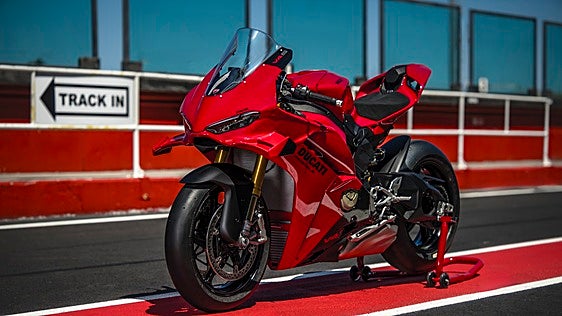 Ducati presenta la Panigale V4 2027: más potencia, nuevo chasis delantero y frenada de inspiración MotoGP