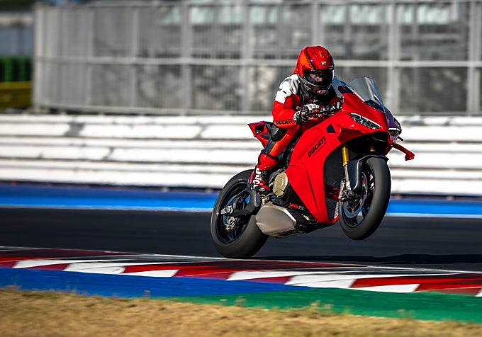 Nueva Ducati Panigale V4 2027