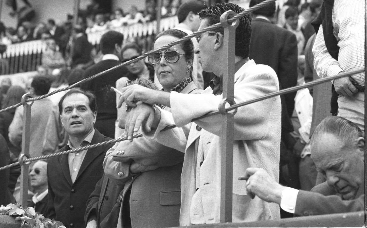 13.05.98 Tomás Villanueva y Tere Molero, durante la corrida del tercer y último festejo de la Feria de San Pedro Regalado.