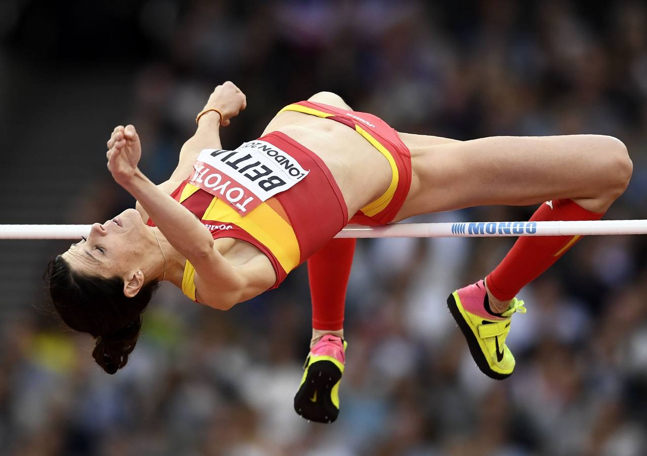 Ruth Beitia ha anunciado que deja la competición tras conseguir un oro en los Juegos de Río, como tetracampeona de Europa y habiendo sido medallista en cinco campeonatos del mundo y nueve en campeonatos de Europa-