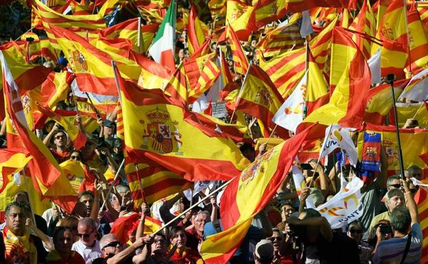 Manifestación a favor de la unidad de España en Barcelona.