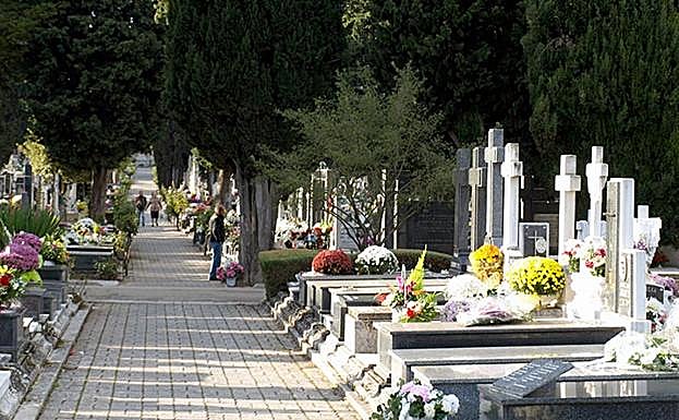 Galería. El cementerio luce hoy sus mejores galas