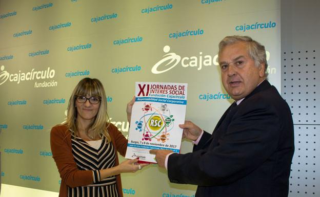 María Antonia Paniego, gerente de Servicios Sociales, y Luis Conde, presidente de la Fundación Cajacírculo.