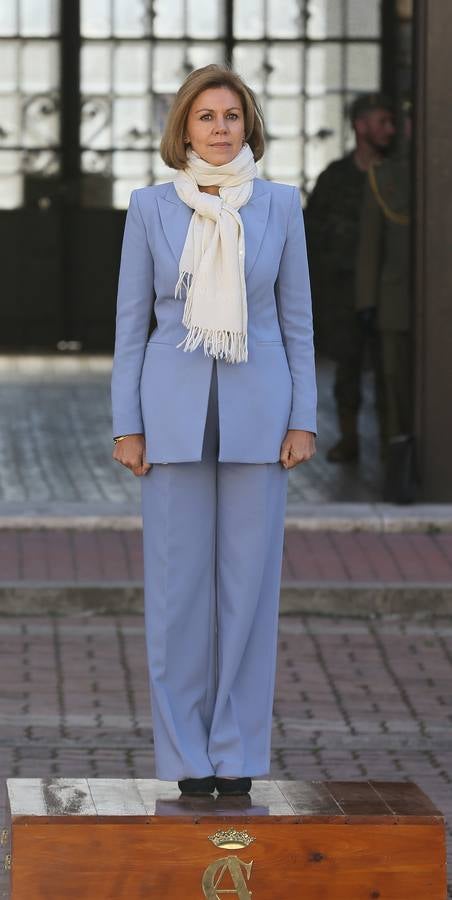 La ministra de Defensa, María Dolores de Cospedal, visita la Academia de Caballería de Valladolid