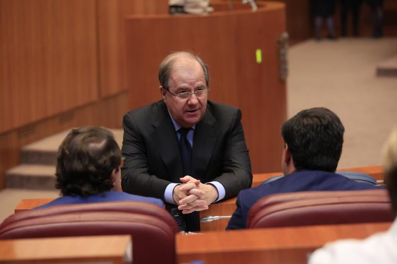 Debate en las Cortes de Castilla y León de las tres enmiendas de totalidad sobre el presupuesto para 2018