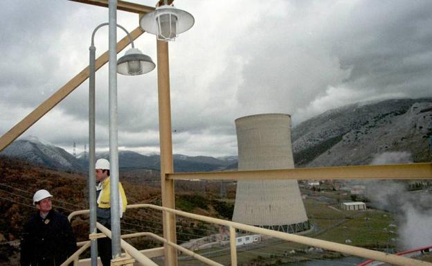 Central térmica de la localidad palentina de Velilla del Río Carrión, propiedad de Iberdrola