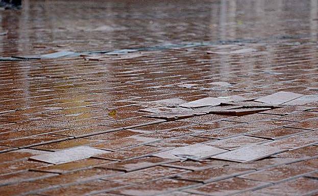 La Plaza Mayor requiere de una intervención urgente para resolver los problemas del clínker