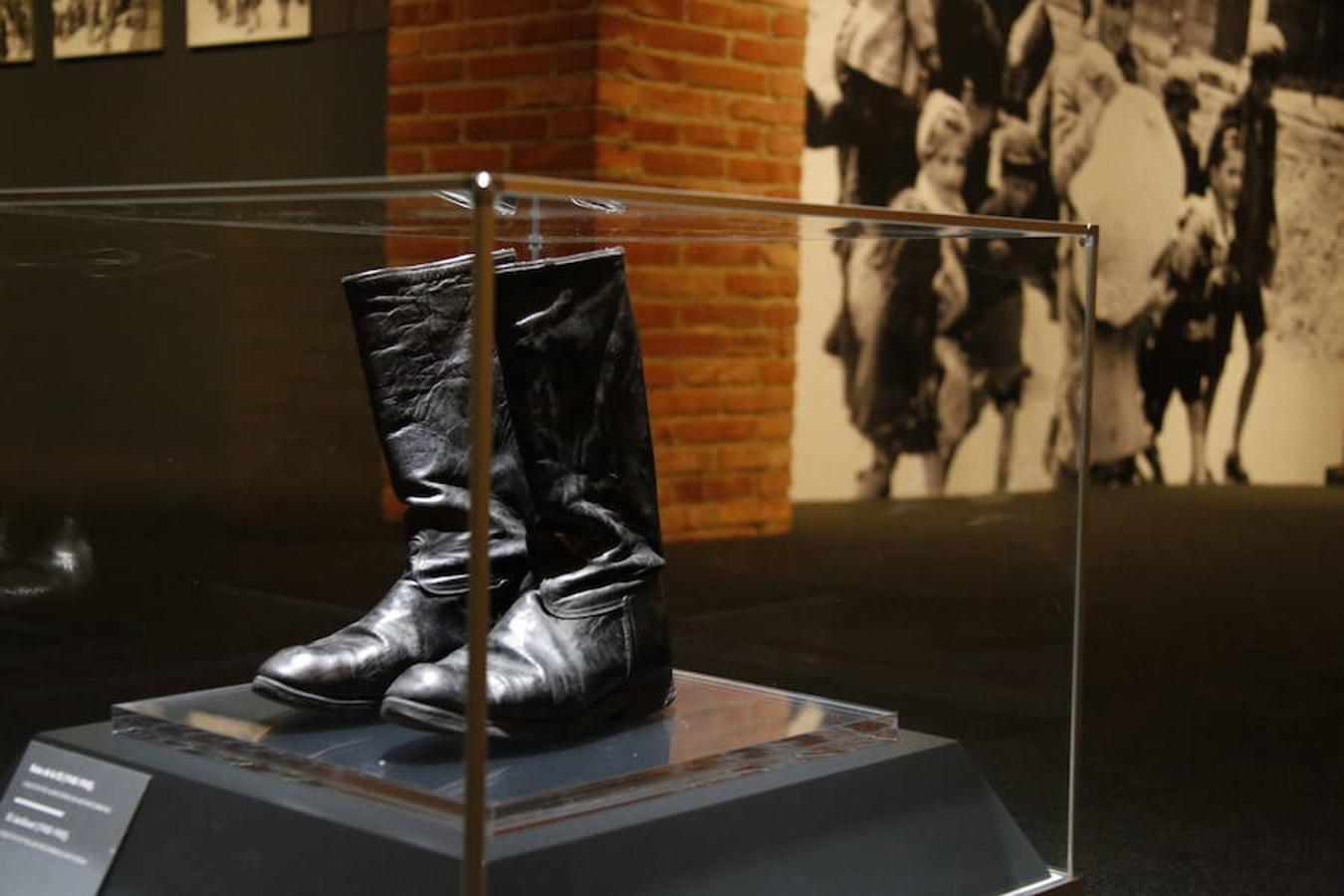 La exposición definitiva sobre el terrible campo de exterminio de Auschwitz, organizada por una empresa vasca, reúne 600 objetos y testimonios de víctimas y verdugos