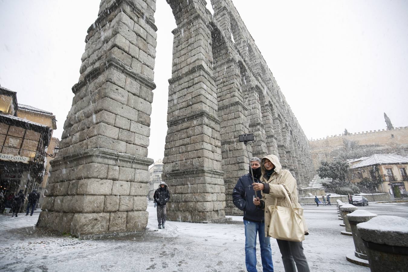 Las estampas que ha dejado la nieve en la comunidad