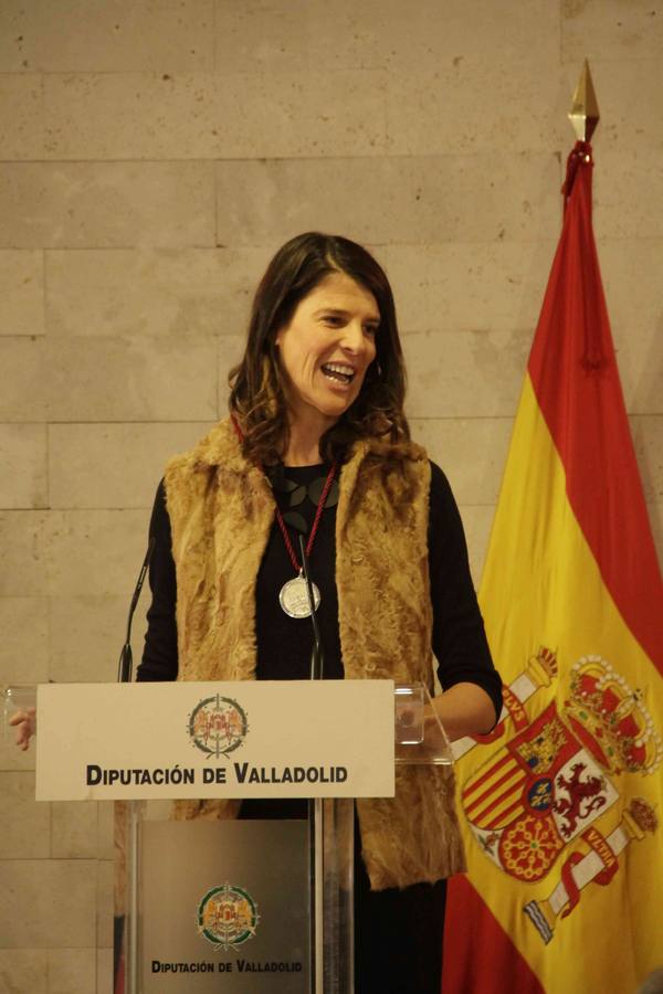 El reconocimiento, que ha congregado a numerosos invitados, ha tenido lugar este mediodía en el castillo de Peñafiel