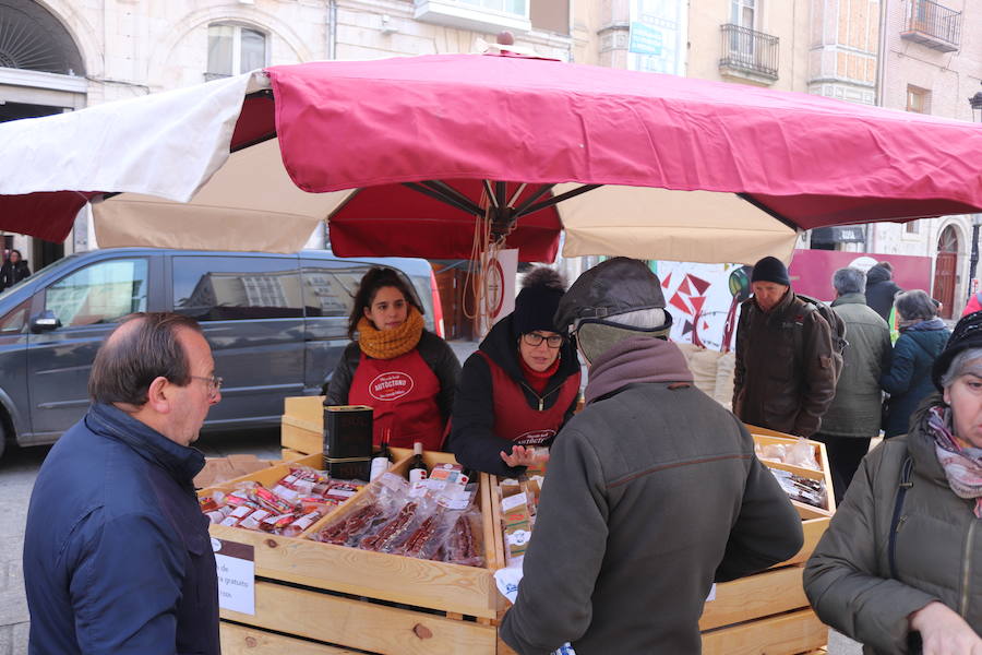 Del 6 al 10 de diciembre, la Plaza de la Flora acoge un mercado 'Autöctono' con productos ecólogicos.