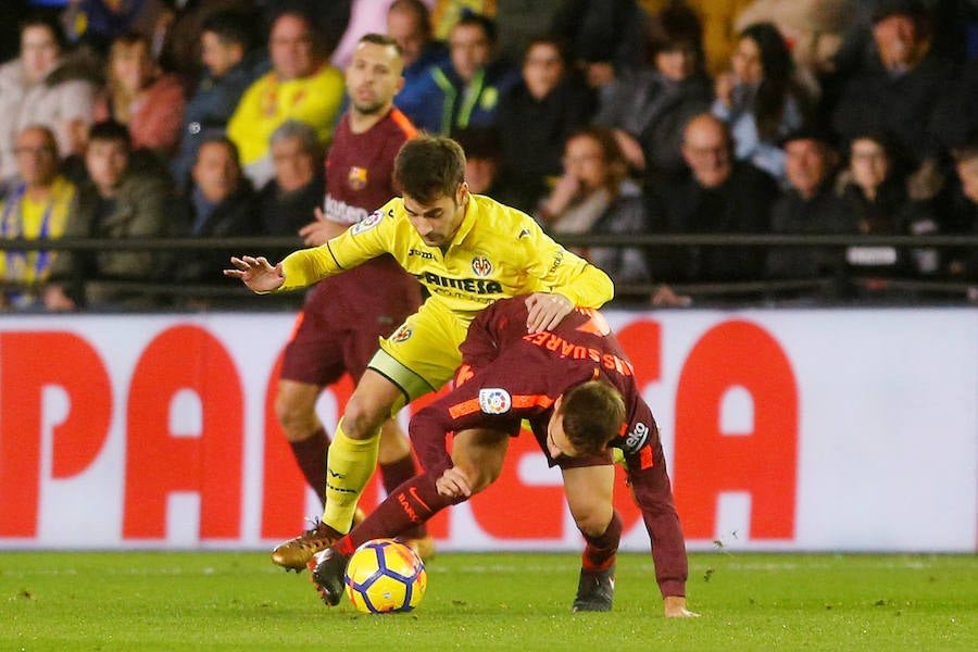 El conjunto de Valverde se impuso al de Calleja por 0-2 con goles de Luis Suárez y Messi. Los tantos llegaron cuando el Villarreal estaba con diez por expulsión de Raba. 