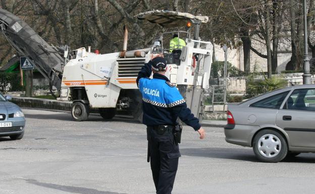 Agente de la policía local en Cuéllar. 