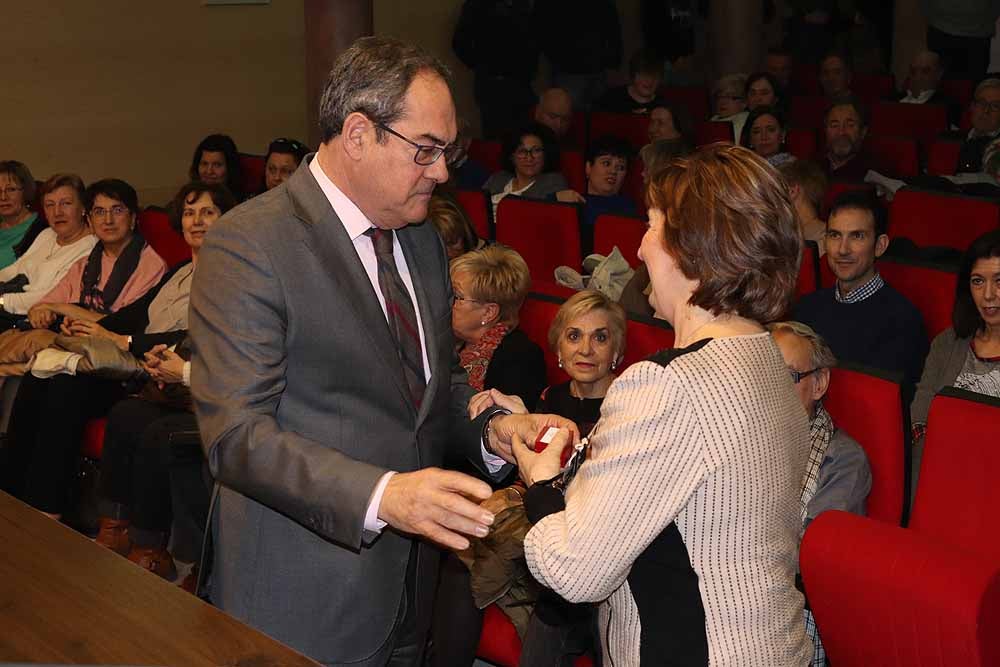 Distinciones a una vida dedicada al trabajo en la Junta