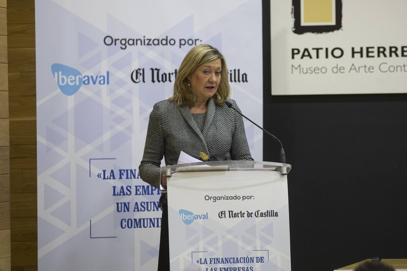 La consejera de Economía y Hacienda de la Junta, Pilar del Olmo, ha anunciado la constitución de dos nuevos fondos de garantía para mejorar los créditos y apuntalar la financiación empresarial en Castilla y León