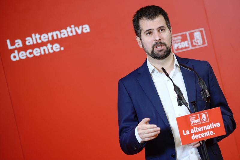 Luis Tudanca durante un desayuno informativo en el que hizo un balance anual