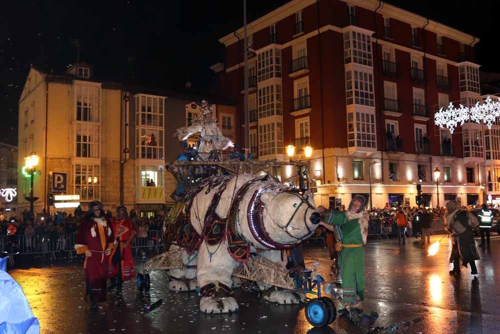 La Cabalgata de Reyes ha hecho las delicias de grandes y pequeños