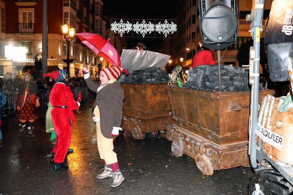 La Cabalgata de Reyes ha hecho las delicias de grandes y pequeños